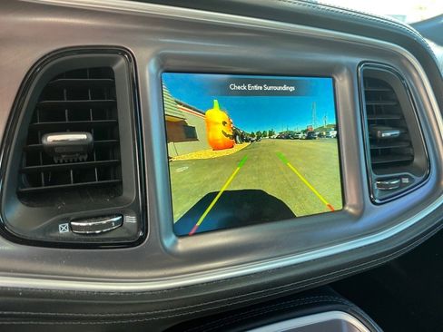 Used 2022 Dodge Challenger R/T w/ Plus Package image 11