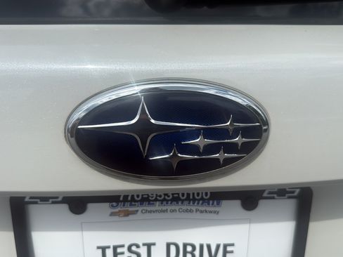 Used 2017 Subaru Forester 2.5i Premium w/ Popular Package #1A AWD/4WD image 28