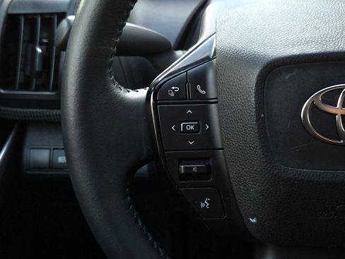 Used 2024 Toyota bZ4X Limited image 22