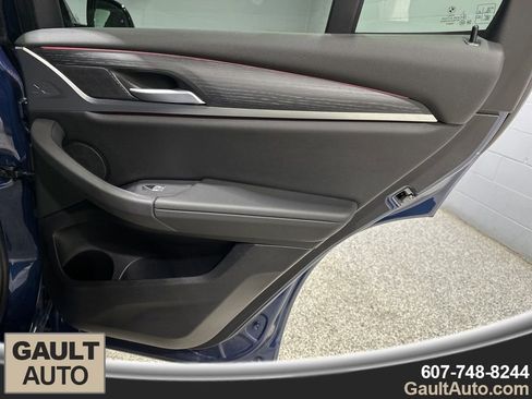 Certified 2024 BMW X3 xDrive30i w/ Premium Package image 19