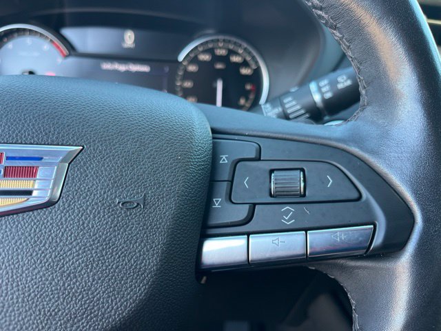 Used 2023 Cadillac XT4 Premium Luxury w/ Enhanced Visibility Package FWD image 16