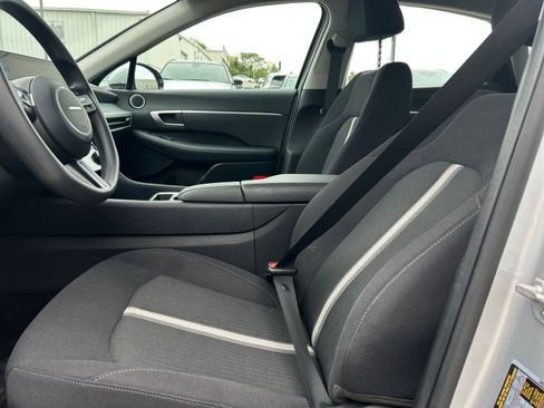 Used 2025 Hyundai Sonata SEL FWD image 22