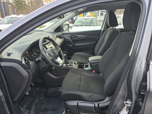 Used 2020 Nissan Rogue Sport S w/ Appearance Package image 8