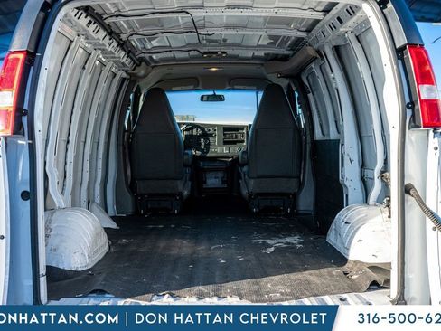 Used 2023 GMC Savana 2500 Work Van w/ Driver Convenience Package image 27