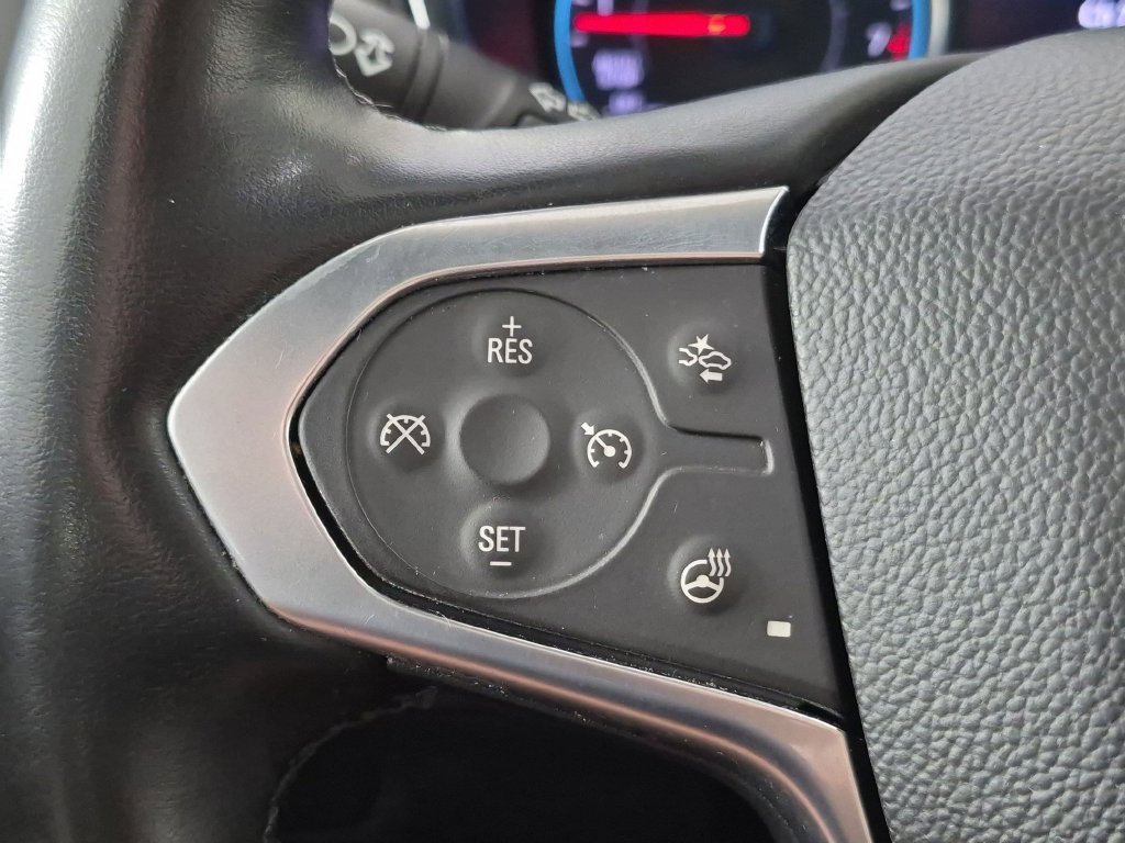 Used 2023 Chevrolet Traverse RS AWD/4WD image 18