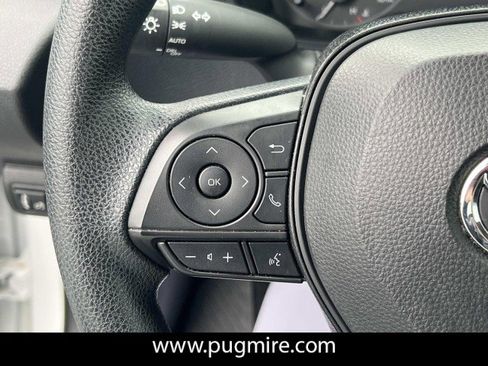 Used 2023 Toyota Corolla LE image 25