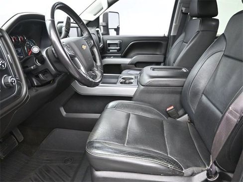 Used 2016 Chevrolet Silverado 1500 LTZ Z71 w/ LTZ Plus Package image 17