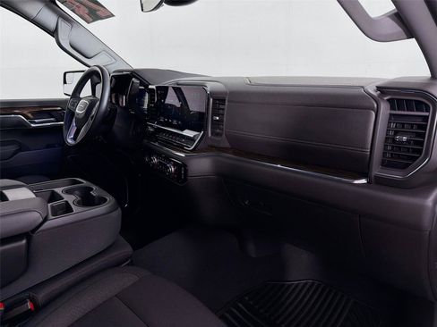 Used 2024 GMC Sierra 1500 Elevation AWD/4WD image 32