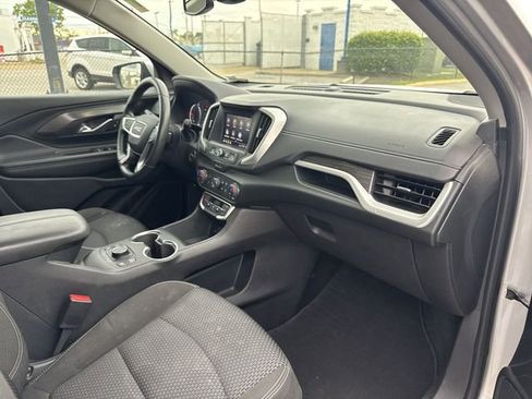 Used 2022 GMC Terrain SLE w/ Driver Convenience Package FWD image 28