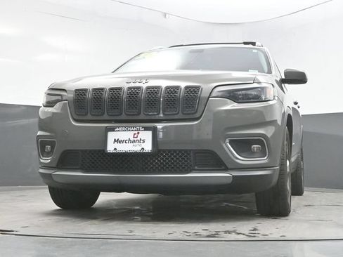 Used 2020 Jeep Cherokee Limited FWD image 43