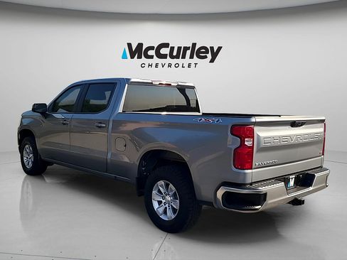 Used 2023 Chevrolet Silverado 1500 LT w/ LPO, Dark Essentials Package AWD/4WD image 5