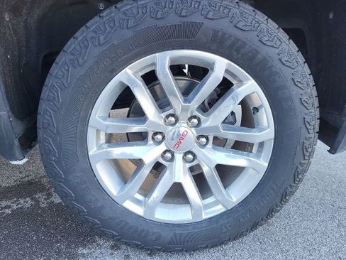 Used 2019 GMC Sierra 1500 SLE w/ SLE Value Package image 18