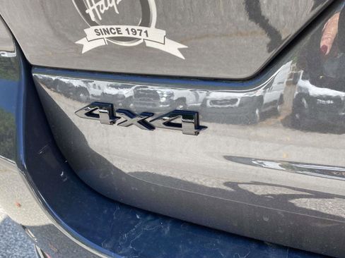 New 2025 Jeep Grand Cherokee Limited w/ Black Appearance Package image 25