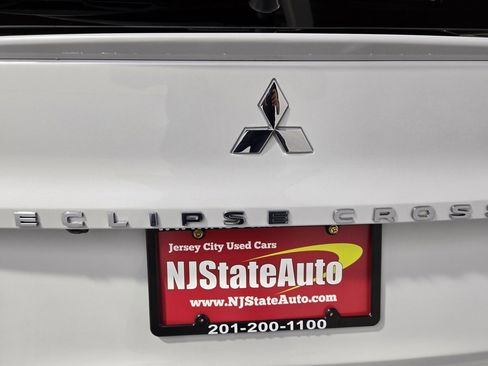 Used 2023 Mitsubishi Eclipse Cross SE image 30