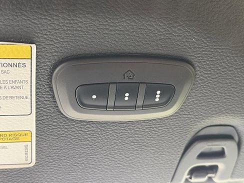 Used 2018 Jeep Wrangler Unlimited Sahara image 26