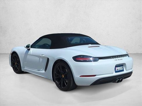 Used 2025 Porsche 718 Boxster RWD image 8