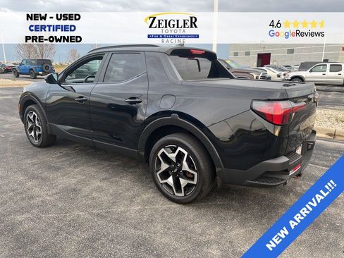 Used 2022 Hyundai Santa Cruz Limited AWD/4WD image 2