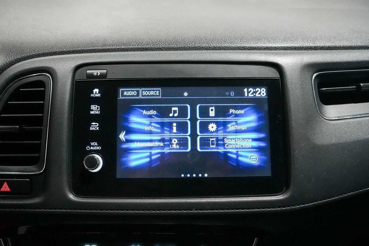 Used 2022 Honda HR-V EX image 12