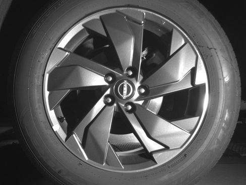 Used 2025 Nissan Rogue SV FWD image 14