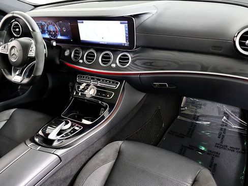 Used 2018 Mercedes-Benz E 43 AMG 4MATIC Sedan image 27
