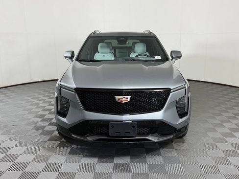 Used 2024 Cadillac XT4 Sport AWD/4WD image 6