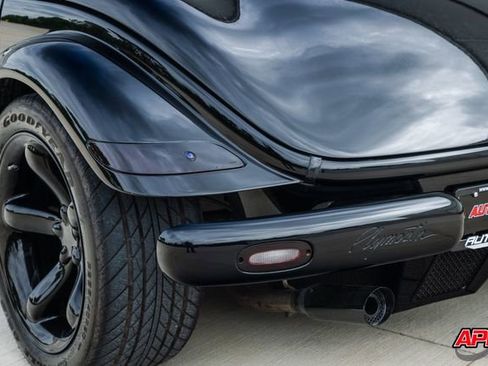 Used 1999 Plymouth Prowler RWD image 39