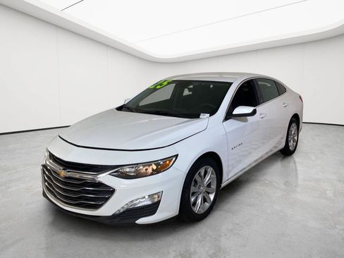 Certified 2025 Chevrolet Malibu LT FWD image 3