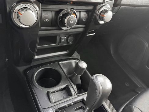 Used 2020 Toyota 4Runner Venture image 22