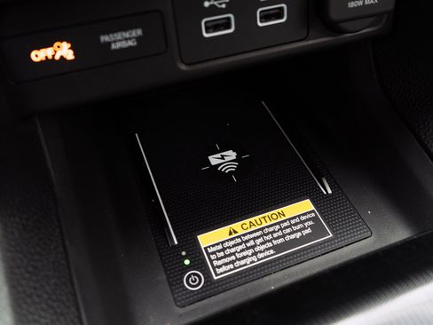 Certified 2023 Honda Civic Touring image 34