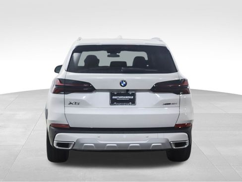 New 2026 BMW X5 xDrive40i w/ Executive Package image 4