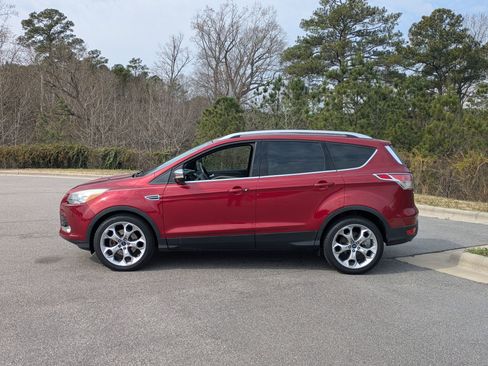 Used 2014 Ford Escape Titanium w/ Equipment Group 401A image 8