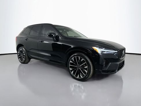 New 2026 Volvo XC60 T8 Ultra w/ Protection Package Premier AWD/4WD image 3