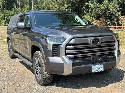 Used 2022 Toyota Tundra Limited AWD/4WD image 2