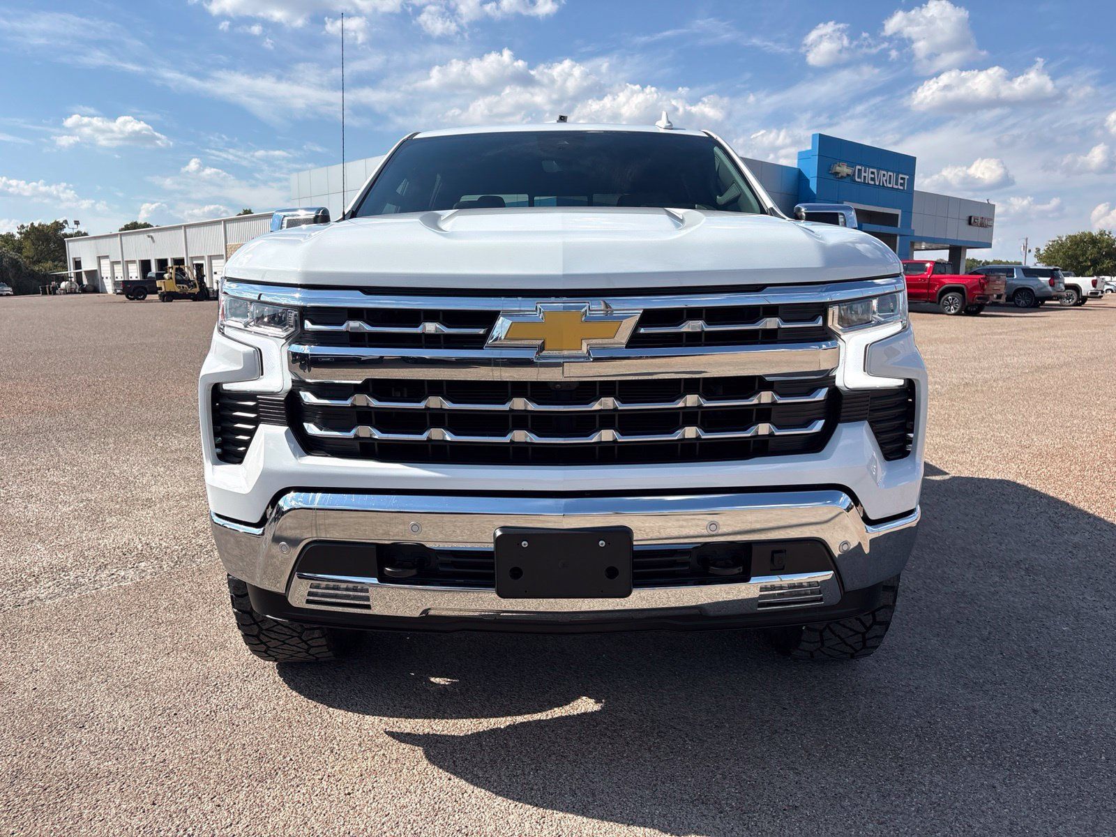 Used 2024 Chevrolet Silverado 1500 LTZ w/ LTZ Premium Texas Edition AWD/4WD image 9