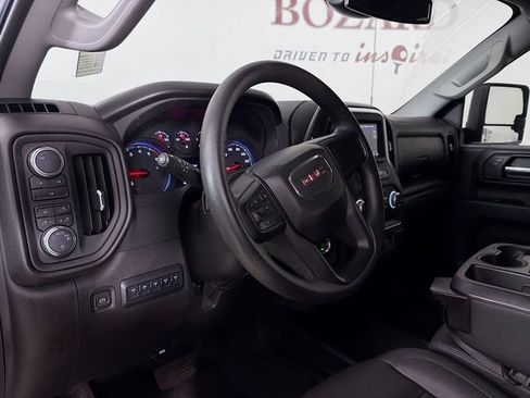 Used 2024 GMC Sierra 2500 Pro w/ Convenience Package AWD/4WD image 11