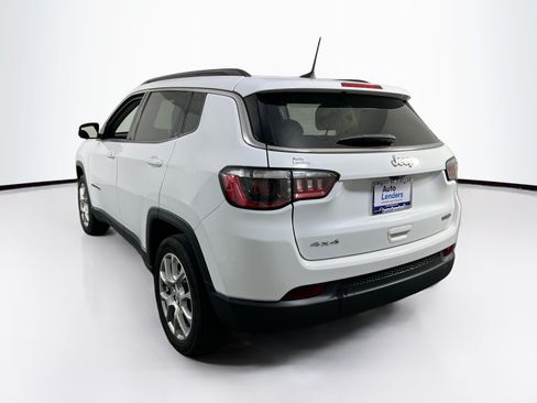 Used 2022 Jeep Compass Latitude AWD/4WD image 7