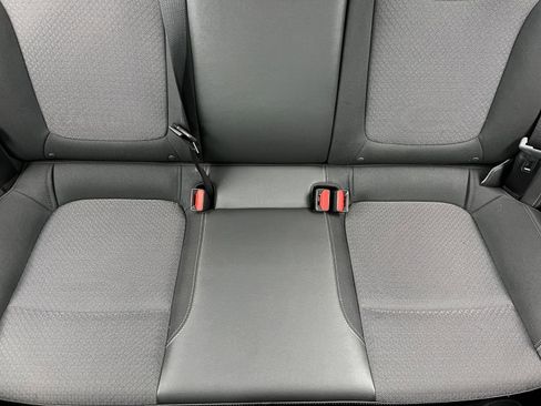 Used 2025 Buick Encore GX Preferred image 37