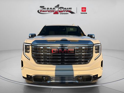 Used 2024 GMC Sierra 1500 Denali w/ Technology Package image 4