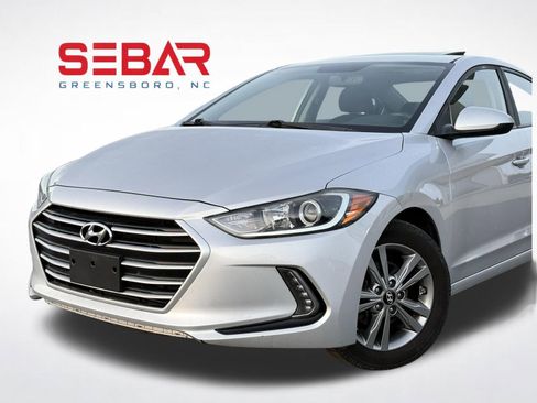 Used 2017 Hyundai Elantra Value Edition w/ Cargo Package FWD image 2
