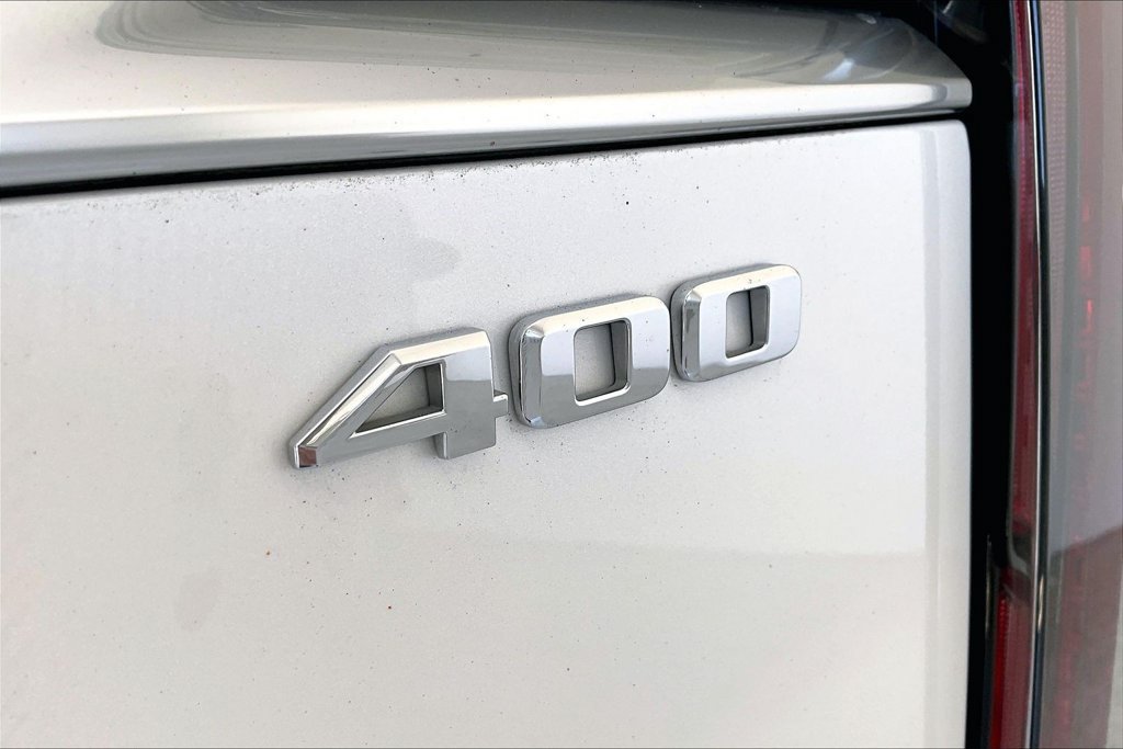 Used 2024 Cadillac XT6 AWD image 40