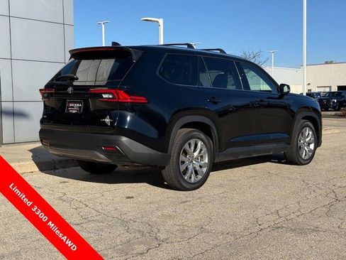 Used 2026 Toyota Grand Highlander Limited image 3