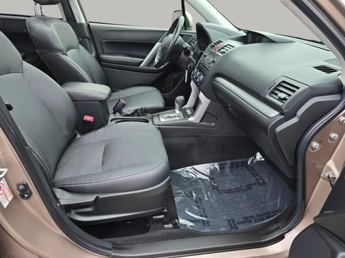 Used 2014 Subaru Forester 2.5i Limited w/ Popular Package #2 AWD/4WD image 24