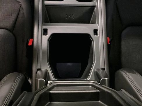 Used 2025 Land Rover Defender 90 S AWD/4WD image 11