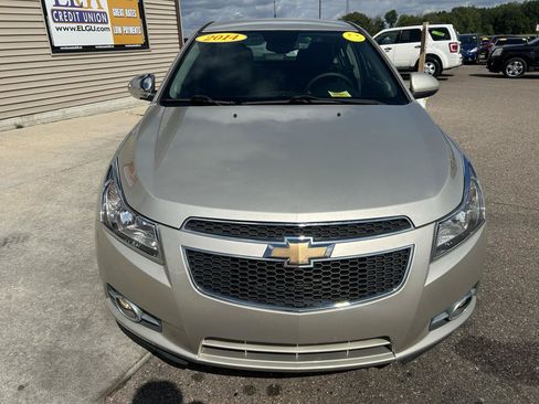 Used 2014 Chevrolet Cruze LT FWD image 2