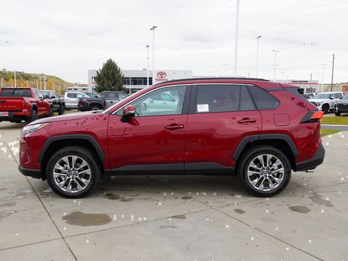 New 2025 Toyota RAV4 XLE Premium w/ Weather Package image 5