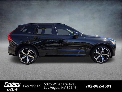 Used 2023 Volvo XC60 B5 Ultimate w/ Protection Package Premier FWD image 5