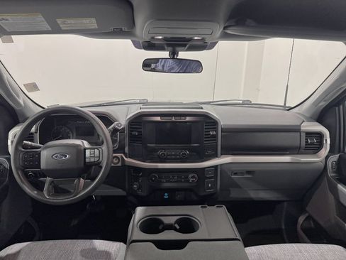 Used 2023 Ford F150 XLT AWD/4WD image 3