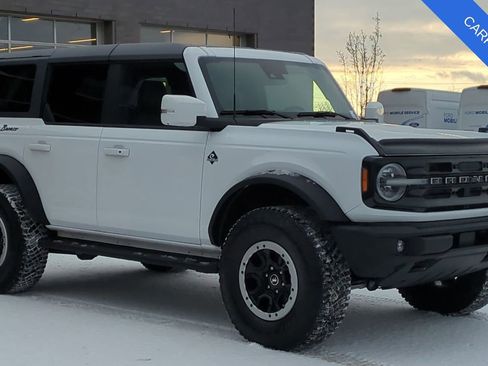 Used 2024 Ford Bronco Outer Banks w/ Sasquatch Package image 9