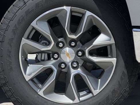 New 2026 Chevrolet Silverado 1500 LT w/ Texas Edition Plus image 9