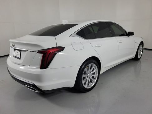 Used 2020 Cadillac CT5 Luxury w/ Cold Weather Package image 4